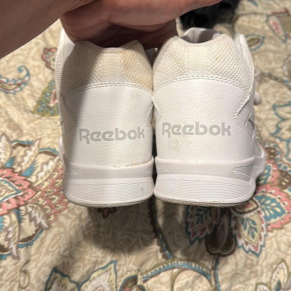 White Reeboks Men’s - Picture 4 of 8
